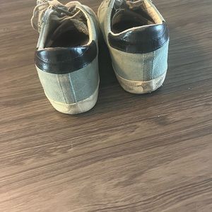 Golden Goose size 35